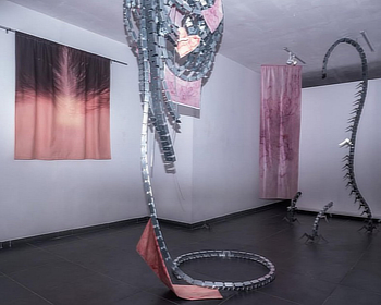 mostra Studio Orma A Screen Has No Edges