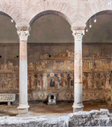 Chiesa Santa Maria Antigua porticato.jpg