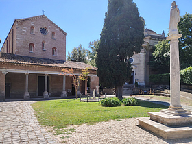 AbbaziaDelleTreFontane